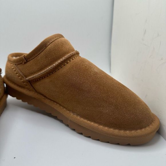 CUSHIONAIRE Women's Faux Shearling Genuine Suede cozy mule slippers +Memory Foam - Picture 6 of 7